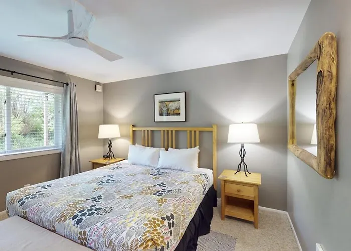 Apartment 2404 Pitchfork *